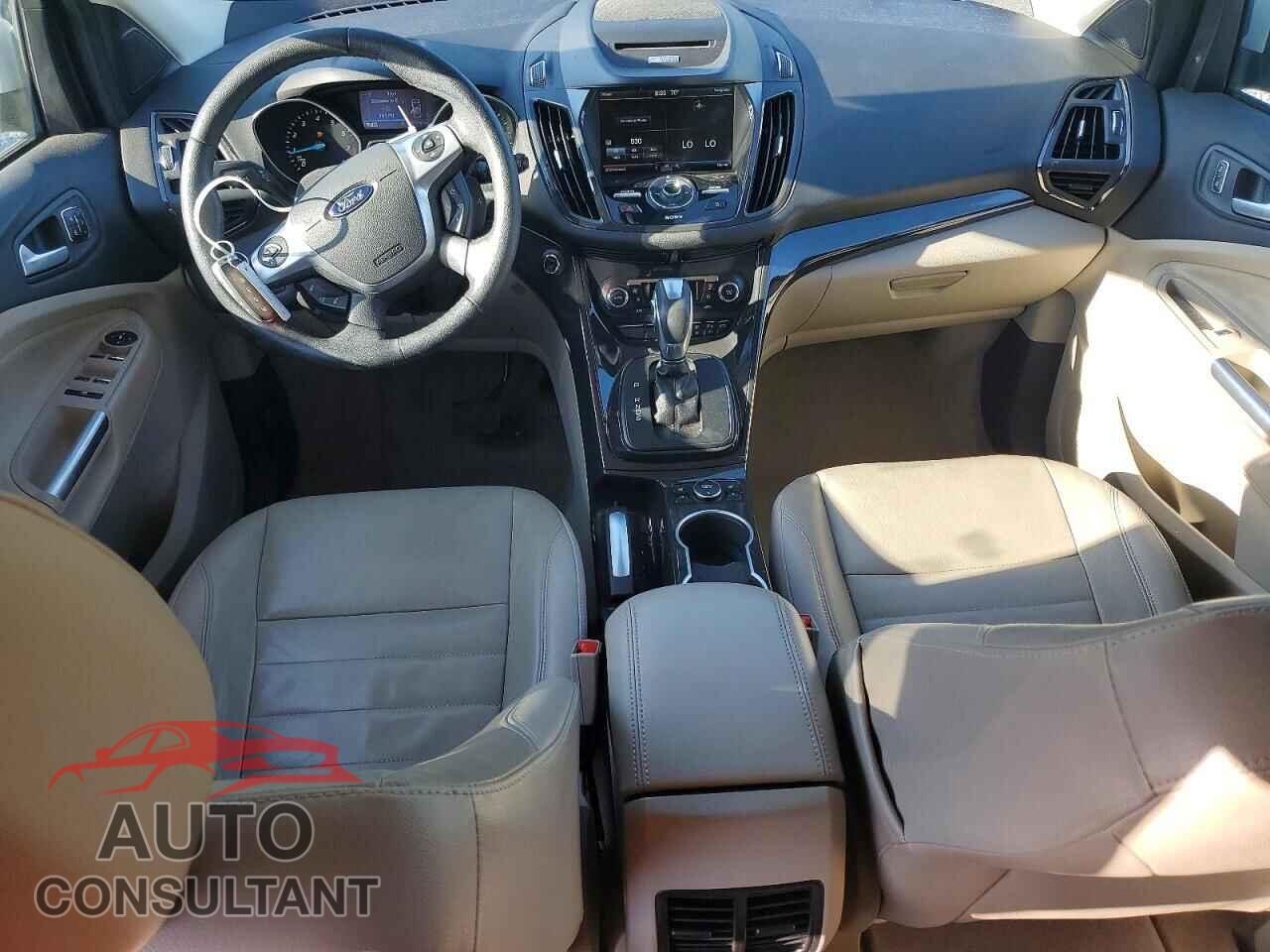 FORD ESCAPE 2014 - 1FMCU0J95EUC28067