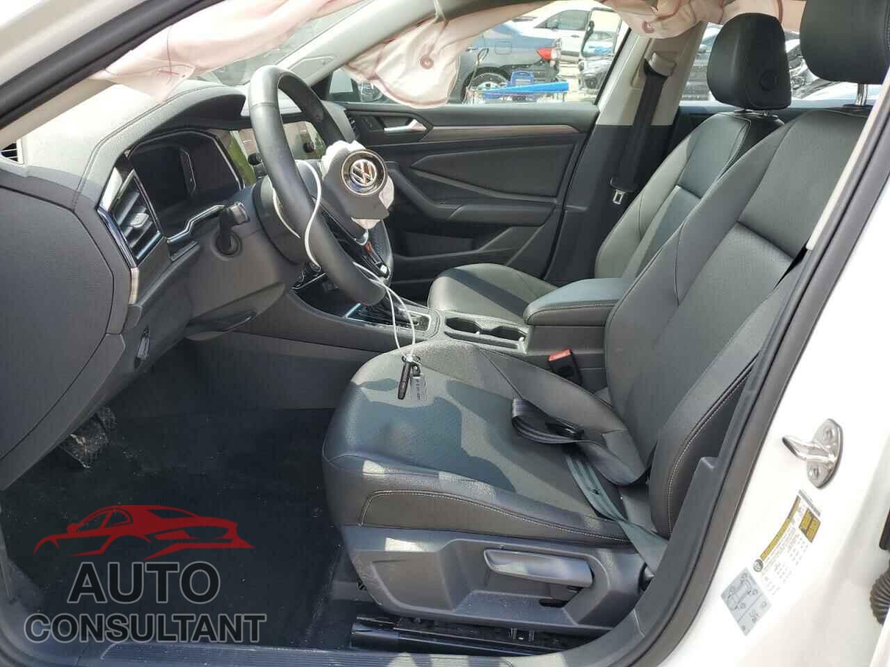 VOLKSWAGEN JETTA 2020 - 3VWEB7BU6LM062235