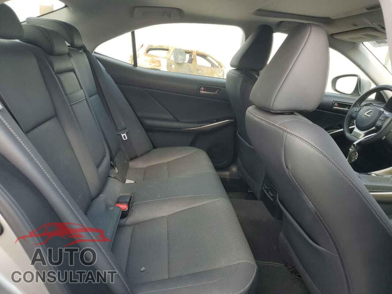 LEXUS IS 2019 - JTHBA1D24K5096176