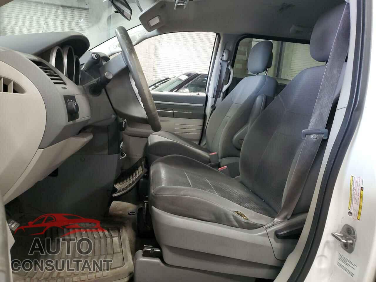 DODGE CARAVAN 2010 - 2D4RN4DE1AR443452
