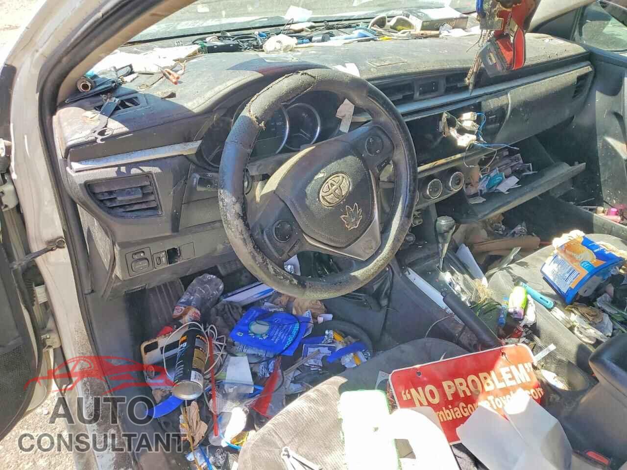 TOYOTA COROLLA 2015 - 2T1BURHEXFC336061