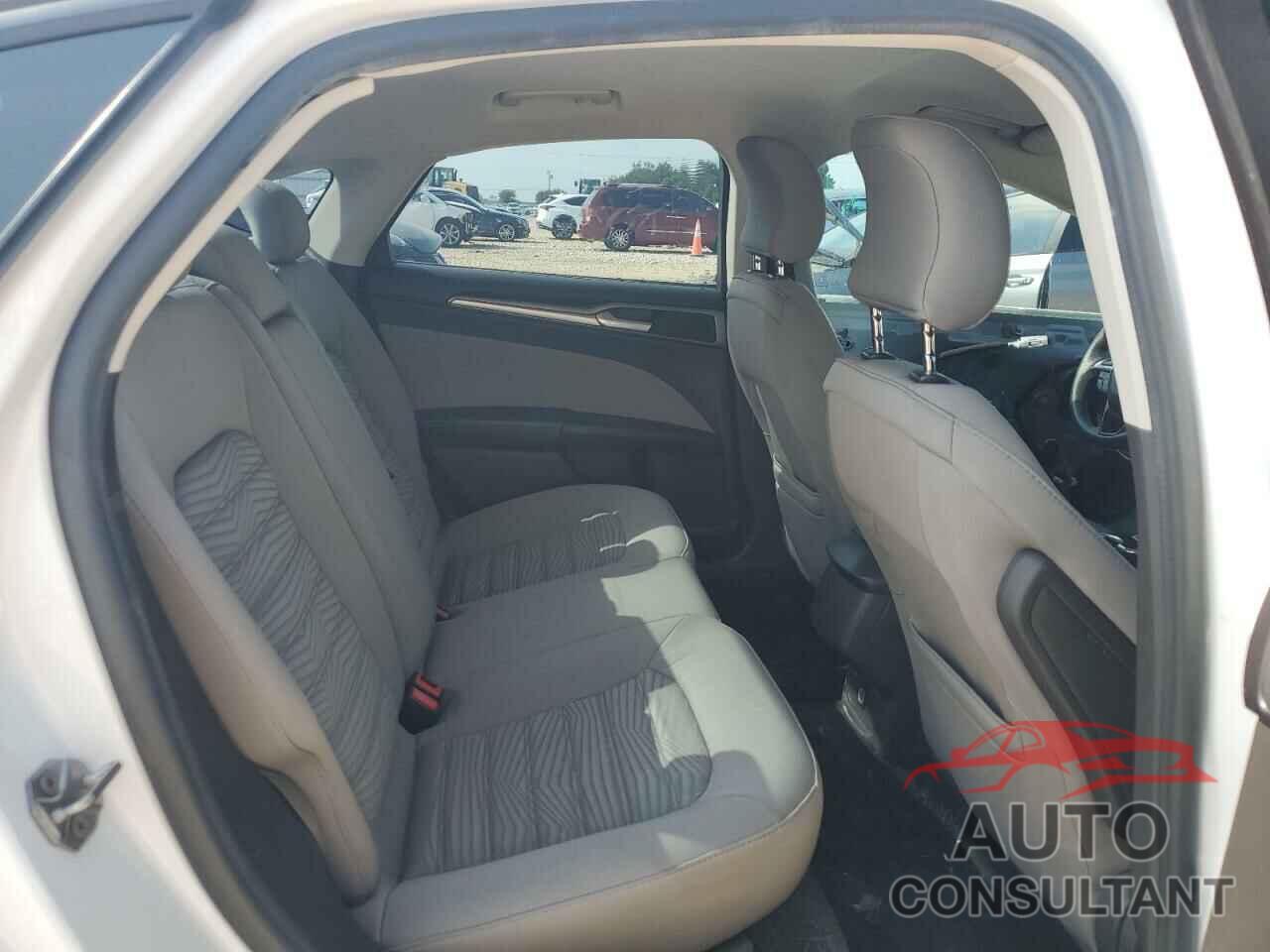 FORD FUSION 2016 - 3FA6P0G76GR314485