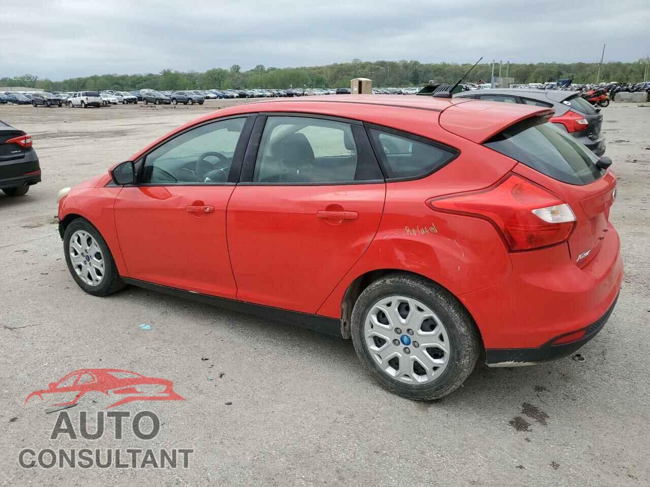 FORD FOCUS 2012 - 1FAHP3K2XCL141603