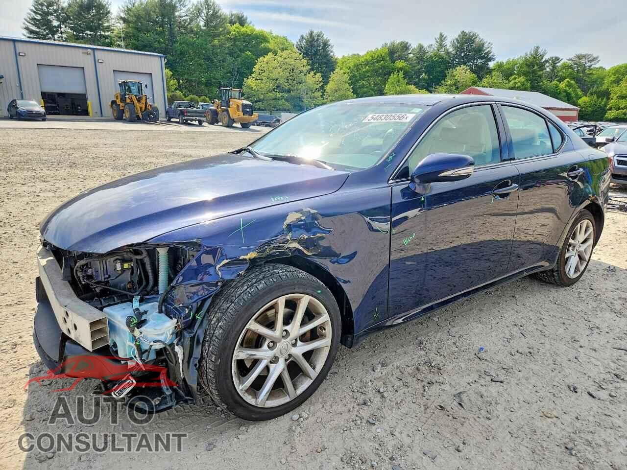 LEXUS IS 2012 - JTHCF5C21C5053348