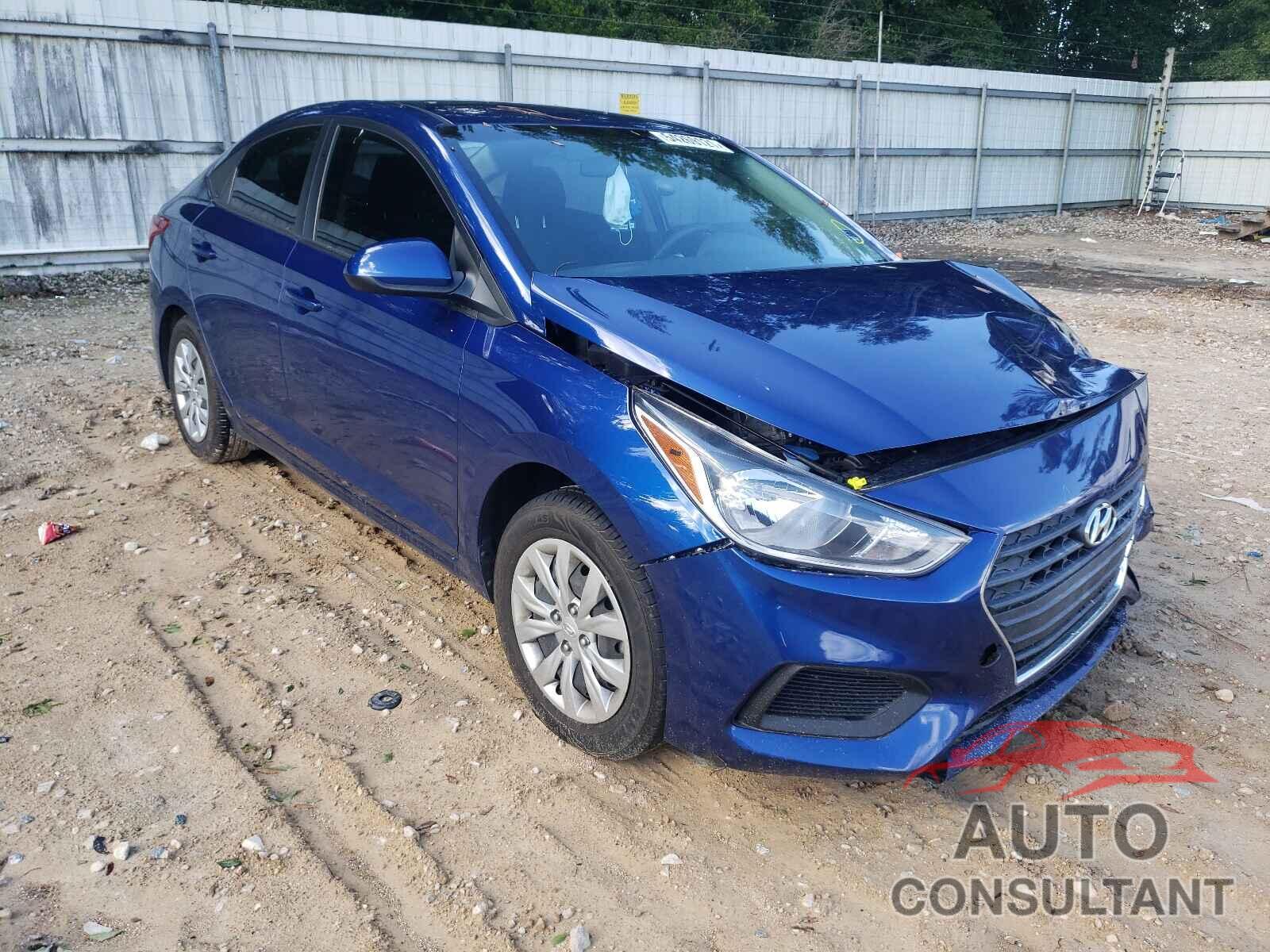 HYUNDAI ACCENT 2018 - 3KPC24A33JE028102
