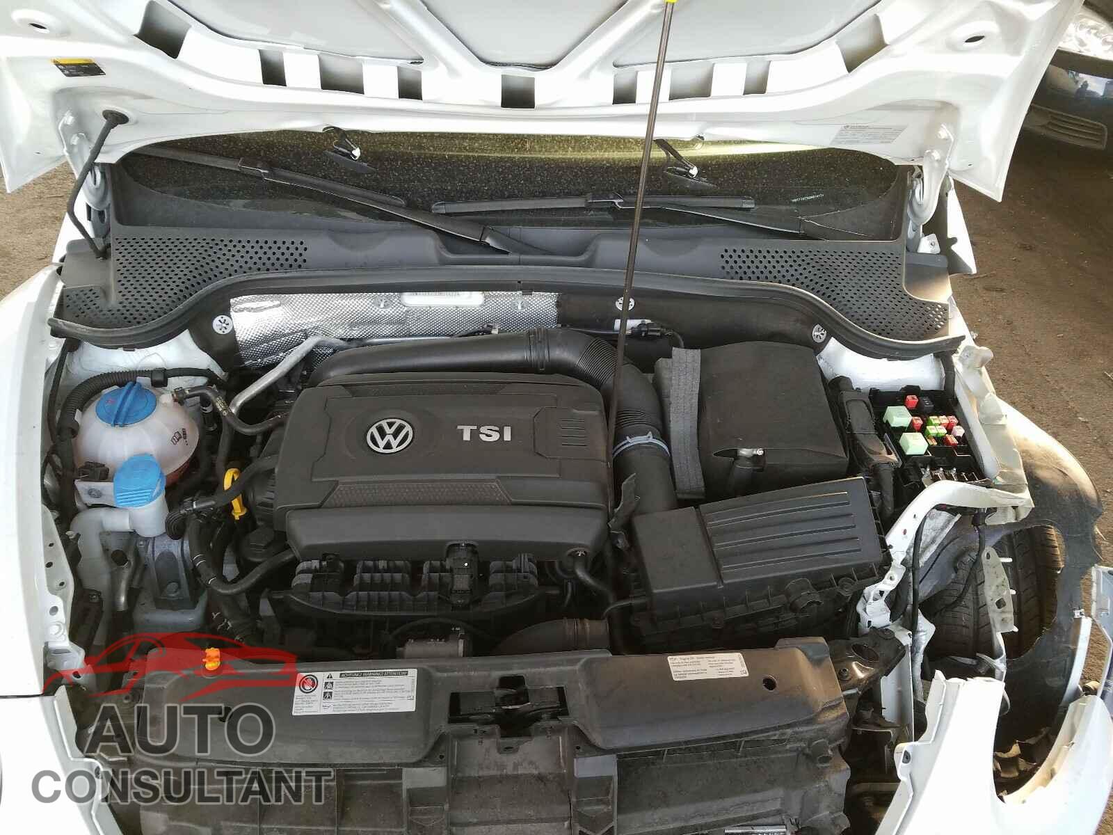 VOLKSWAGEN BEETLE 2017 - 3VWT17AT3HM814774