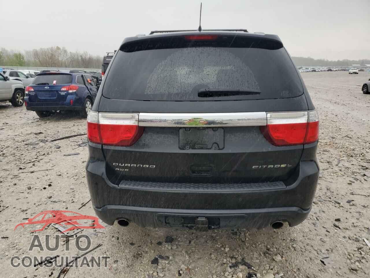 DODGE DURANGO 2013 - 1C4SDJET0DC616002