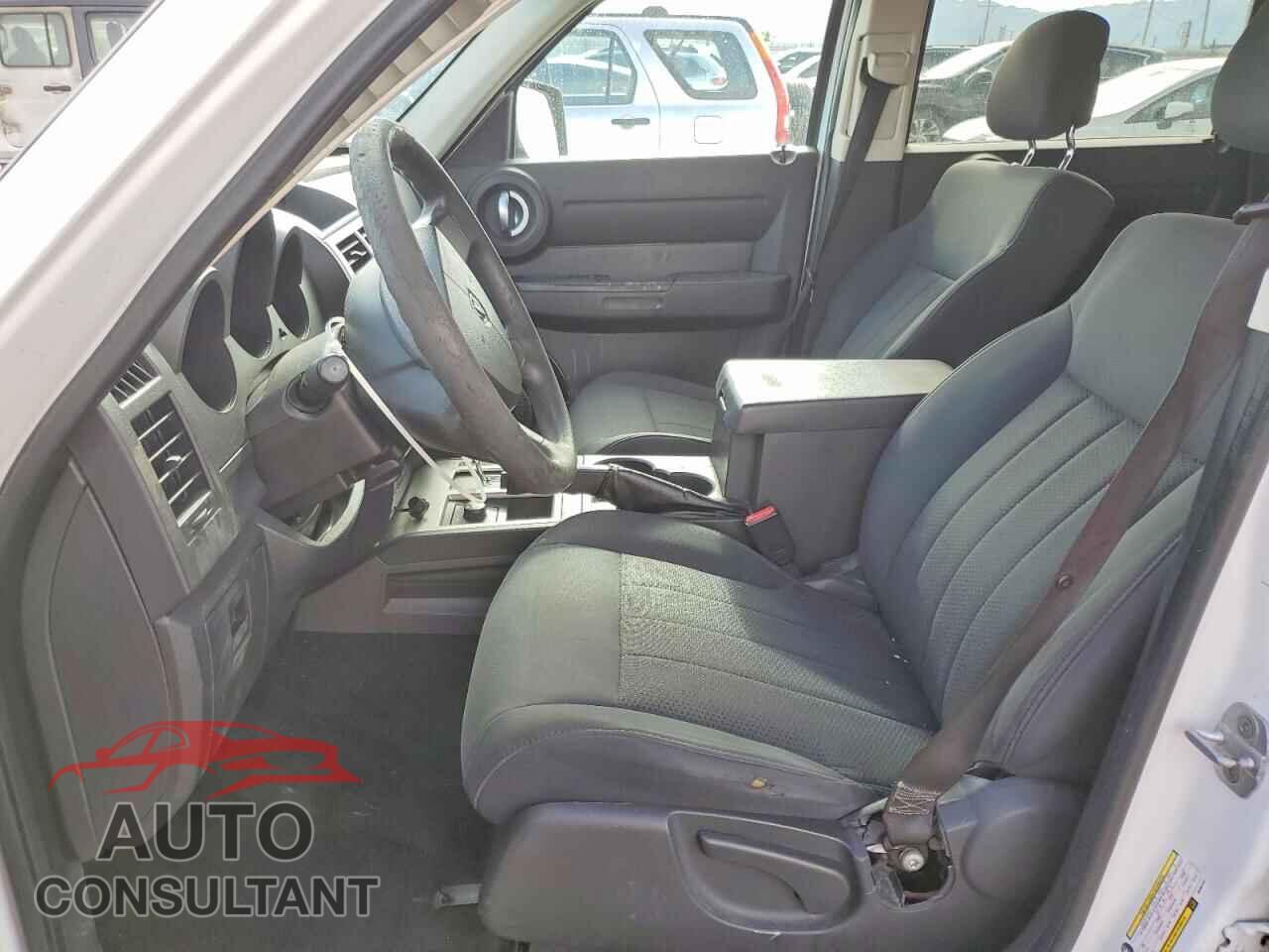 DODGE NITRO 2011 - 1D4PU4GX7BW587457