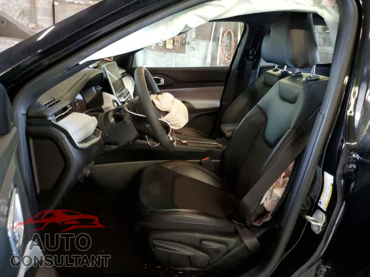 JEEP COMPASS 2023 - 3C4NJDBN7PT546102