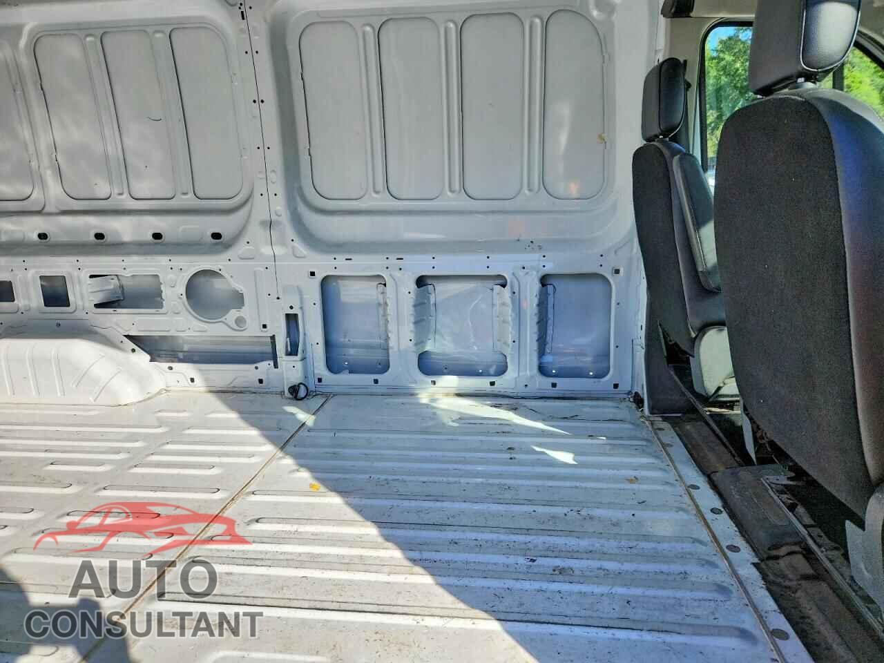 FORD TRANSIT 2025 - 1FTBR1X85SKB09657