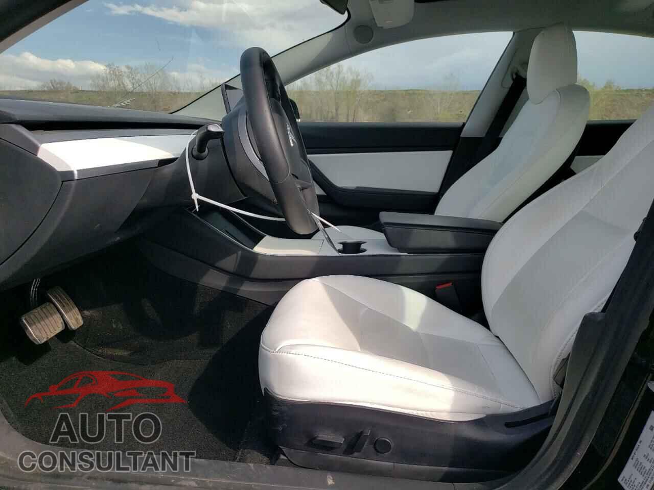 TESLA MODEL 3 2020 - 5YJ3E1EB6LF769672