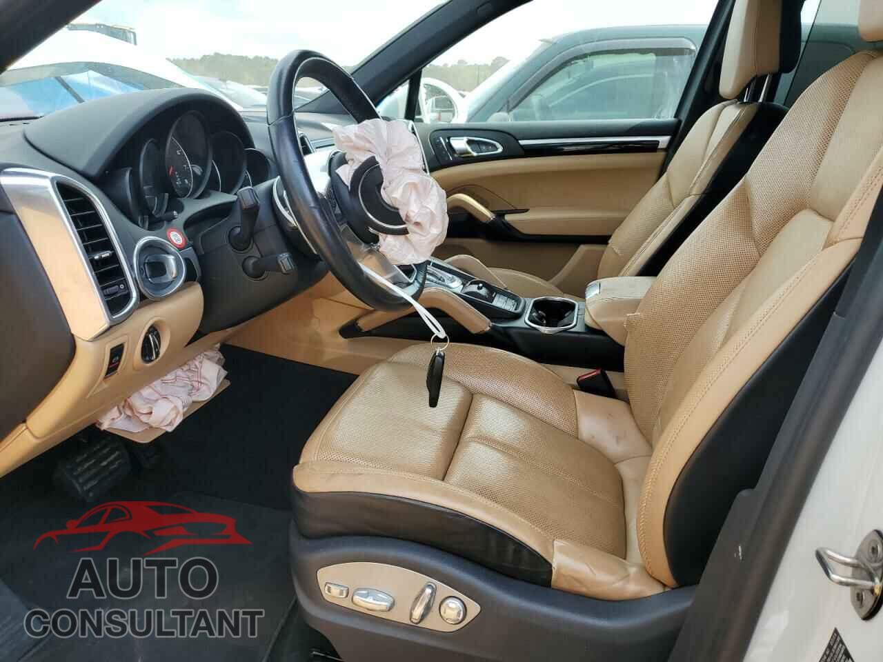 PORSCHE CAYENNE 2016 - WP1AA2A29GLA10286