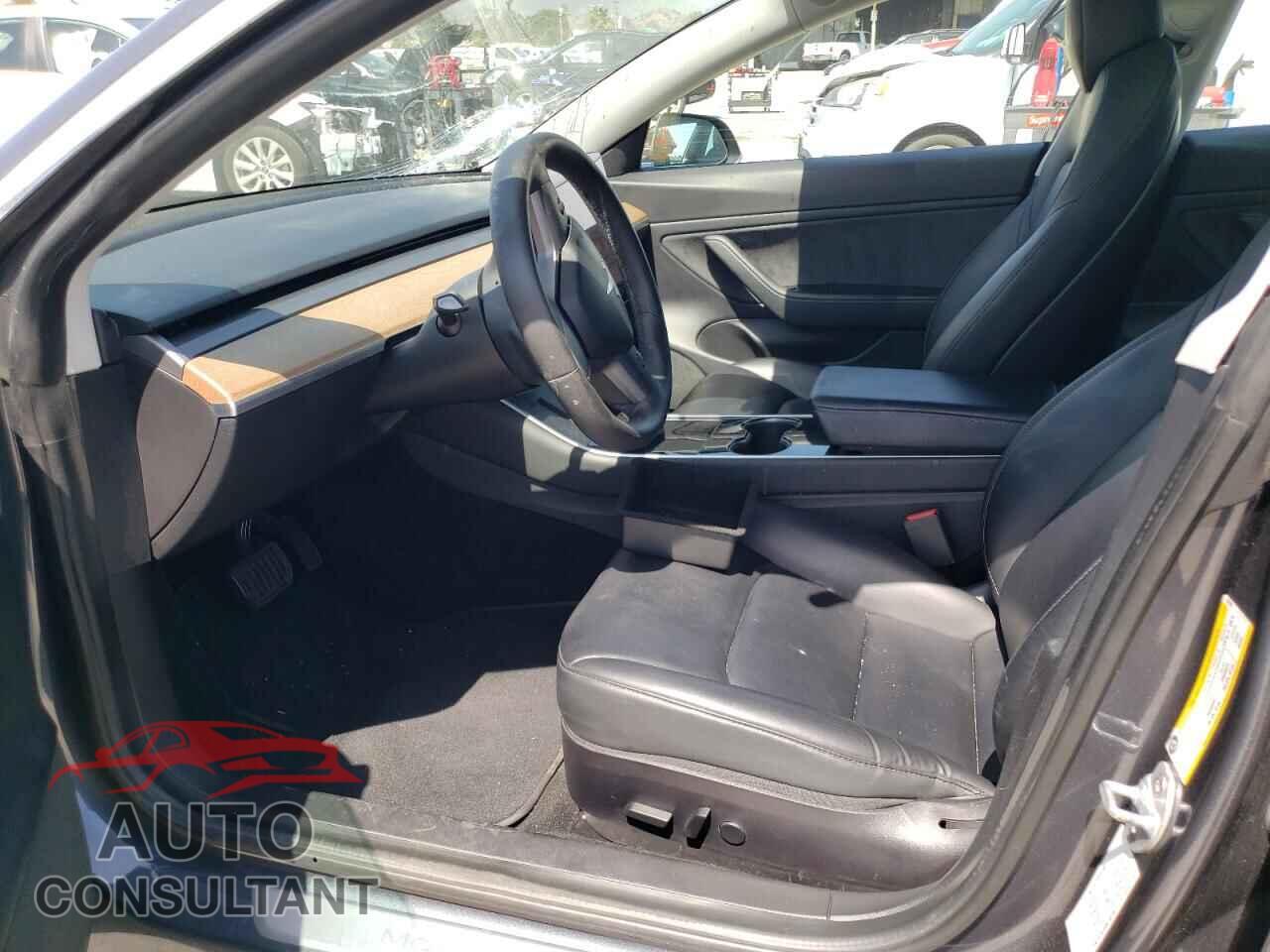 TESLA MODEL 3 2020 - 5YJ3E1EB6LF637981