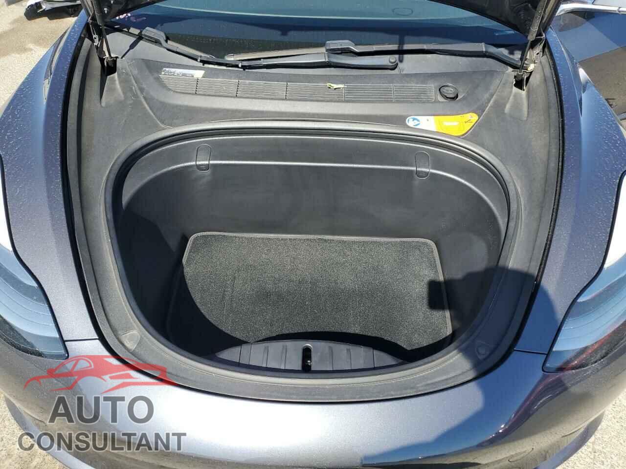 TESLA MODEL 3 2018 - 5YJ3E1EA1JF006964