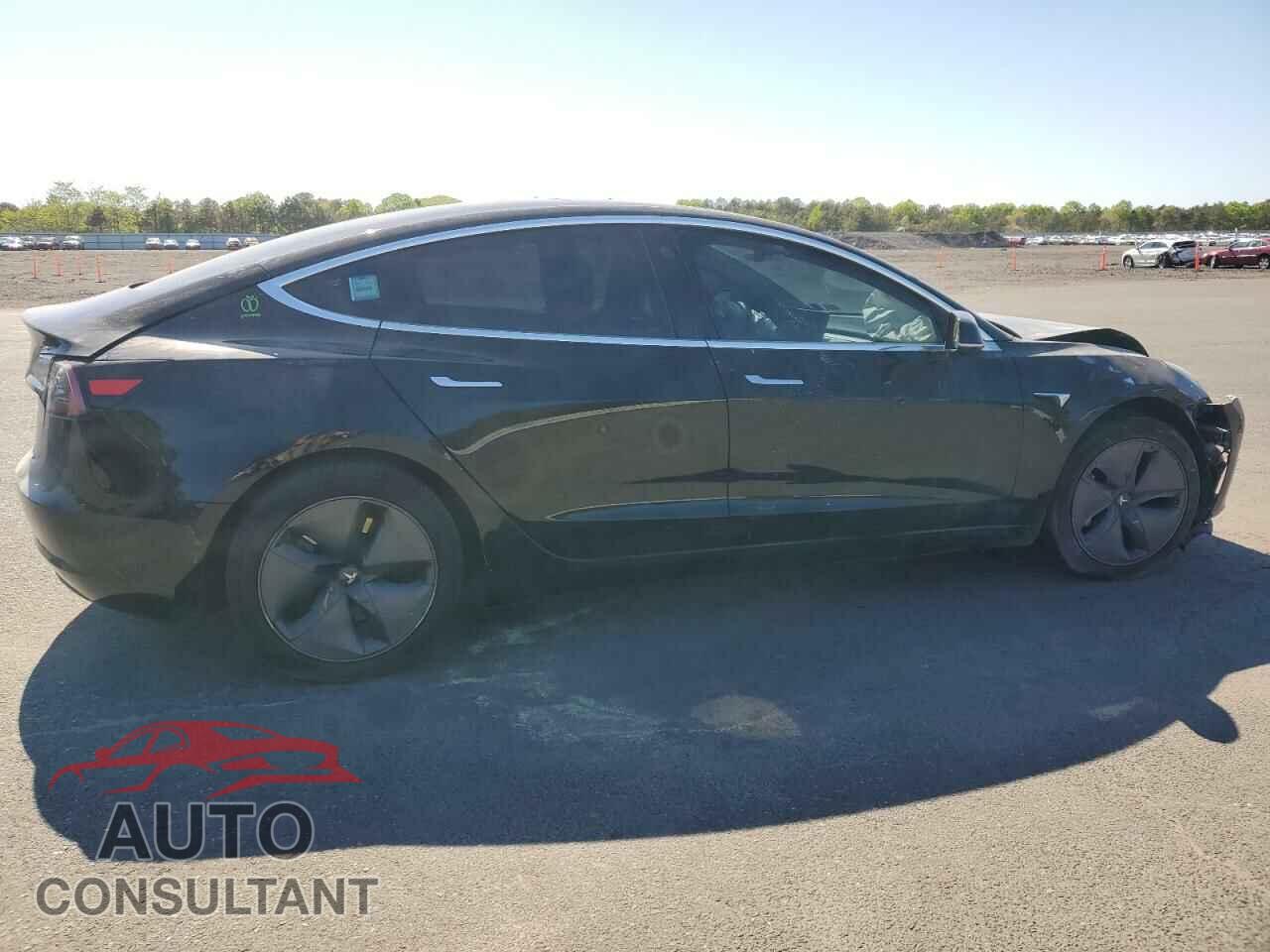 TESLA MODEL 3 2019 - 5YJ3E1EA9KF400035