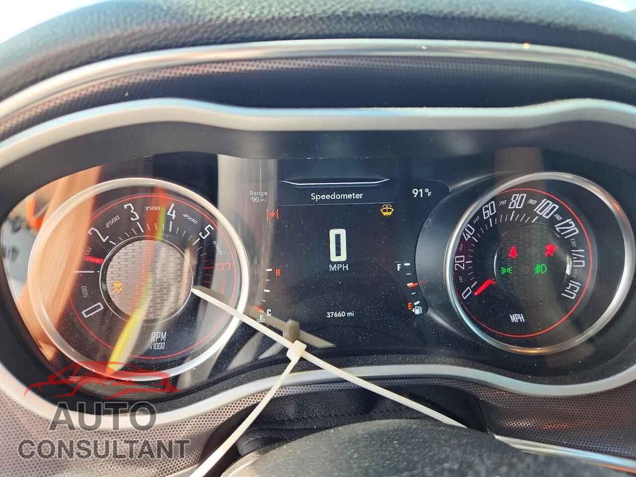 DODGE CHALLENGER 2017 - 2C3CDZBT8HH627196