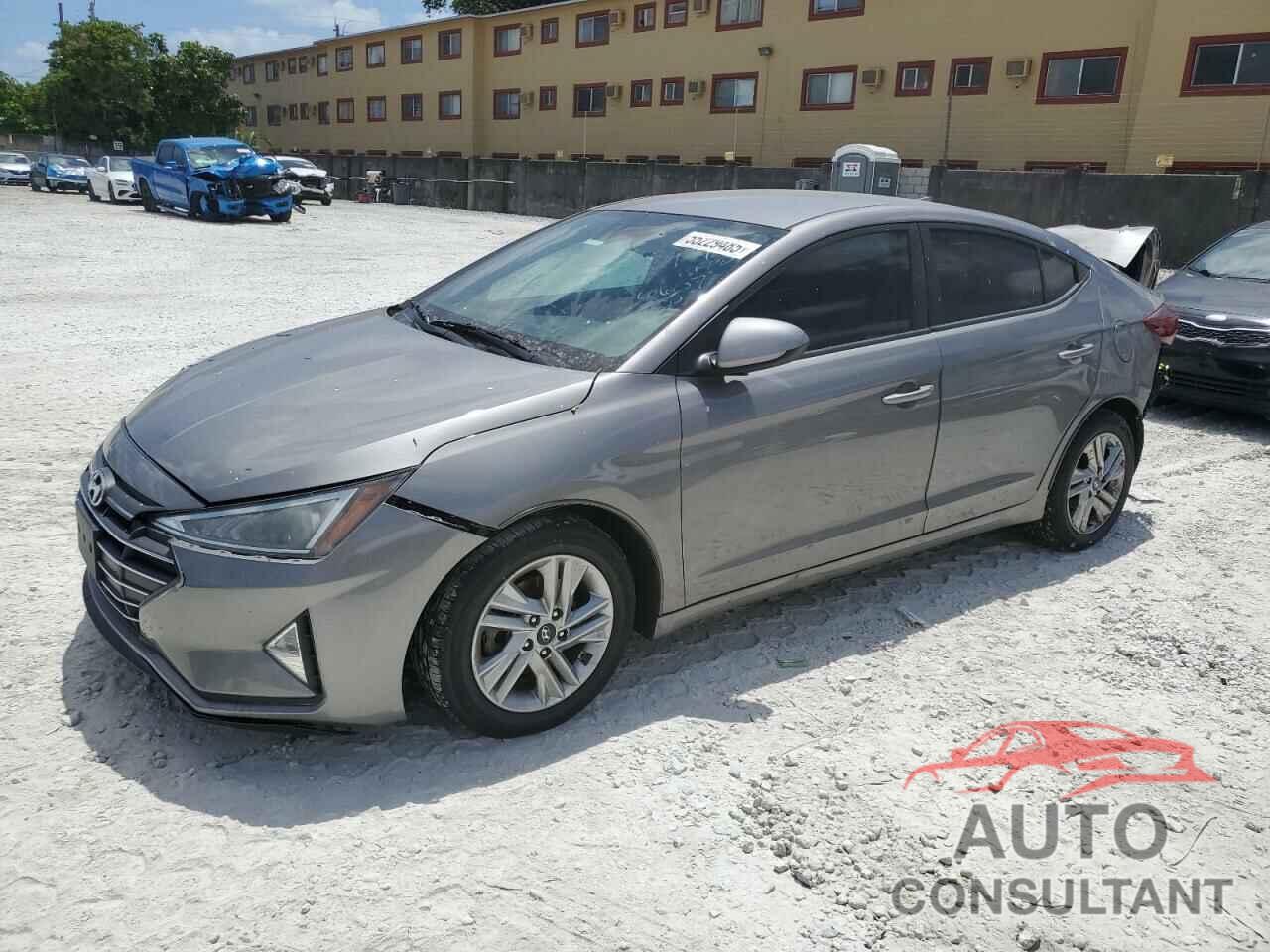 HYUNDAI ELANTRA 2020 - KMHD84LF5LU906607