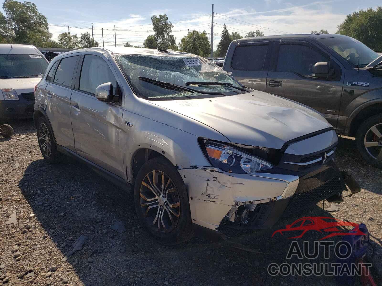 MITSUBISHI OUTLANDER 2019 - JA4AP3AU6KU015627