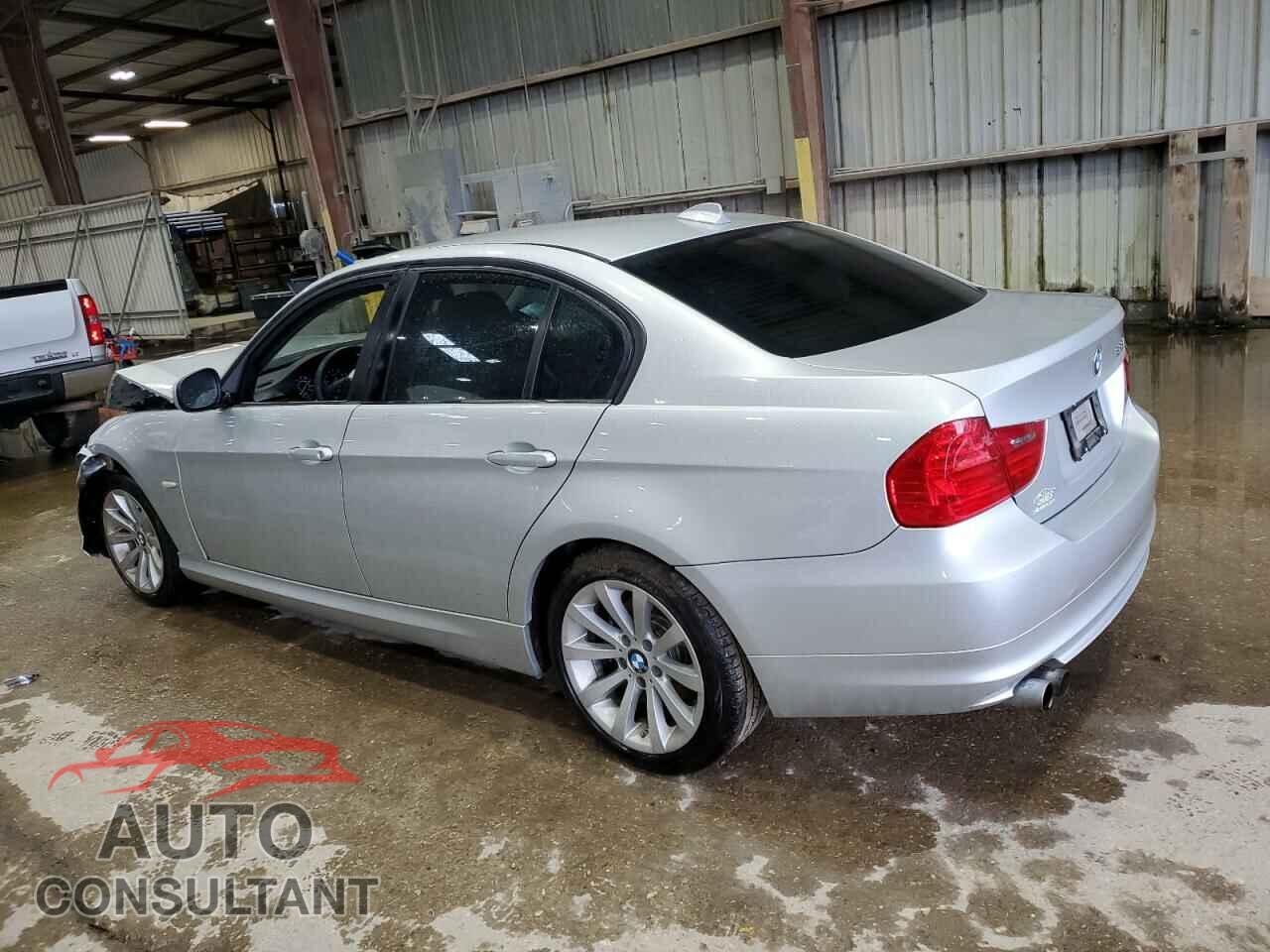 BMW 3 SERIES 2011 - WBAPH7C57BE462016