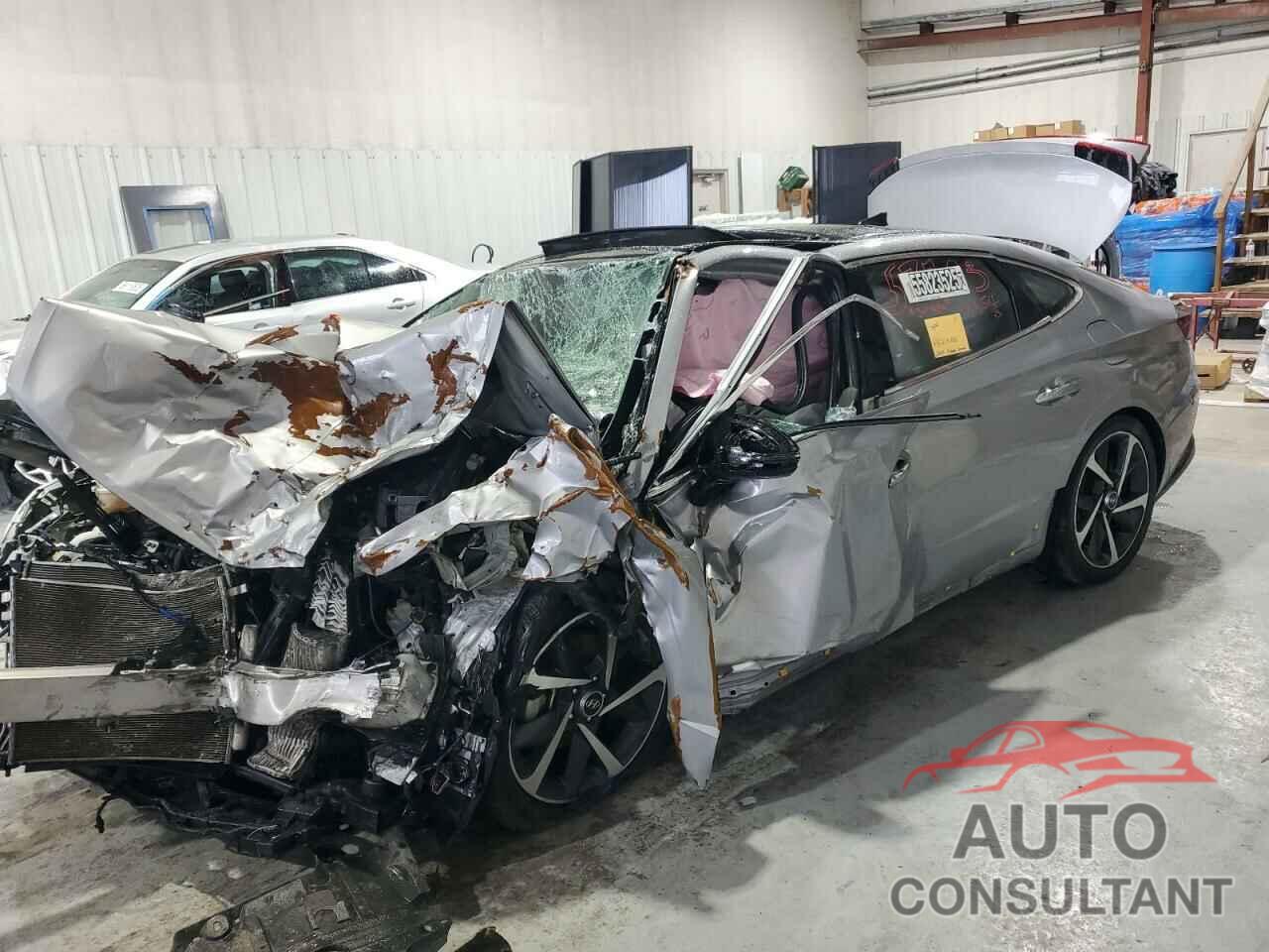 HYUNDAI SONATA 2023 - KMHL44J23PA275256
