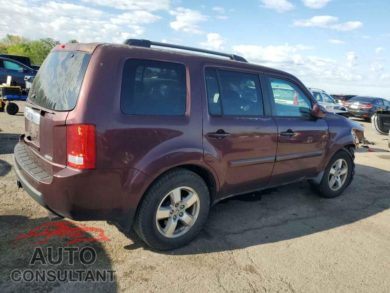 HONDA PILOT 2011 - 5FNYF4H60BB033618