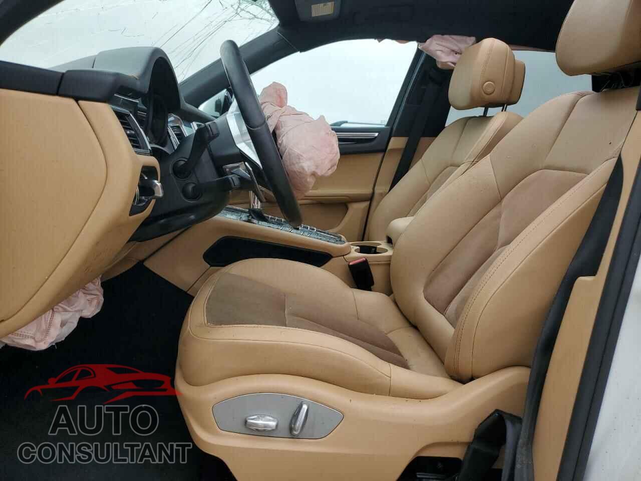 PORSCHE MACAN 2017 - WP1AA2A52HLB00908