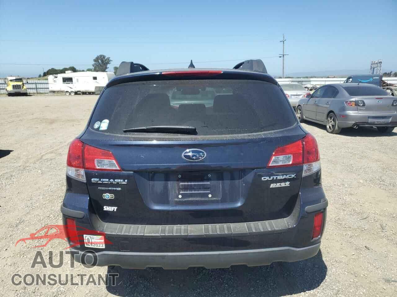 SUBARU OUTBACK 2014 - 4S4BRBPC4E3221161