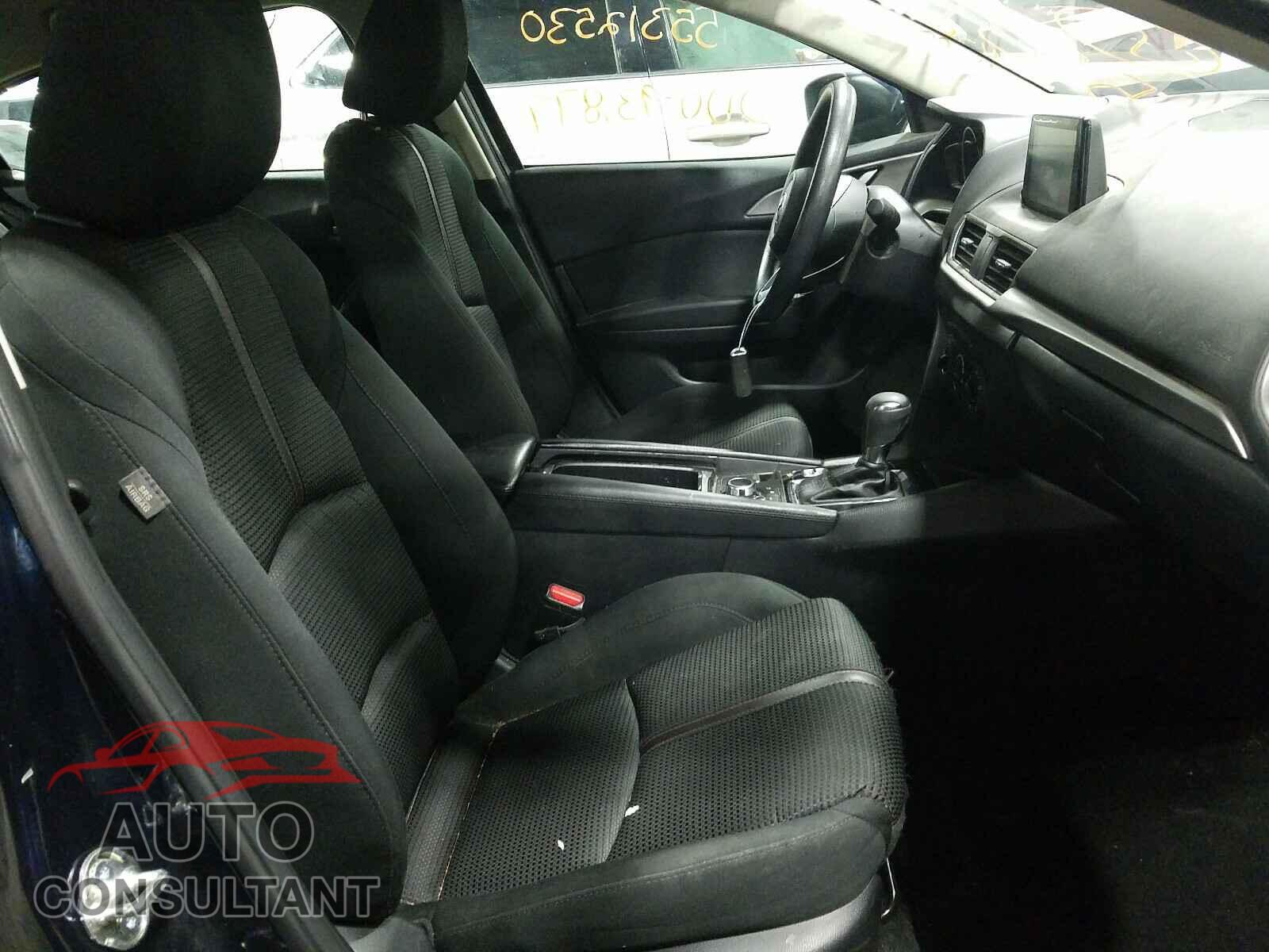 MAZDA 3 2017 - 3MZBN1U75HM128361
