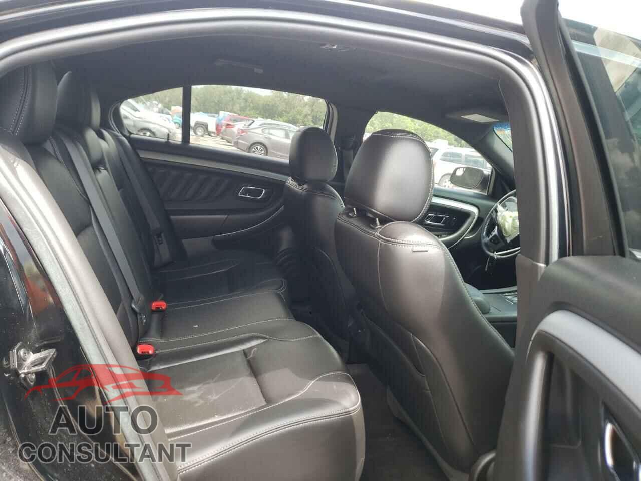 FORD TAURUS 2017 - 1FAHP2E8XHG132183