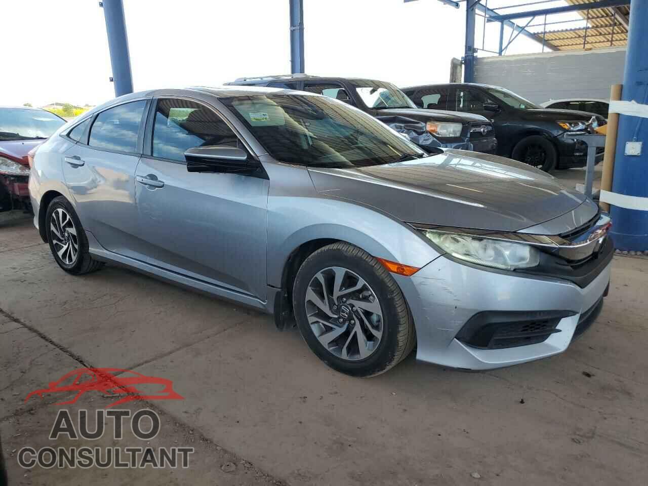 HONDA CIVIC 2017 - 19XFC2F70HE032015