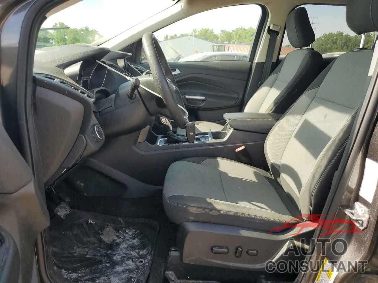 FORD ESCAPE 2019 - 1FMCU0GD3KUB99417