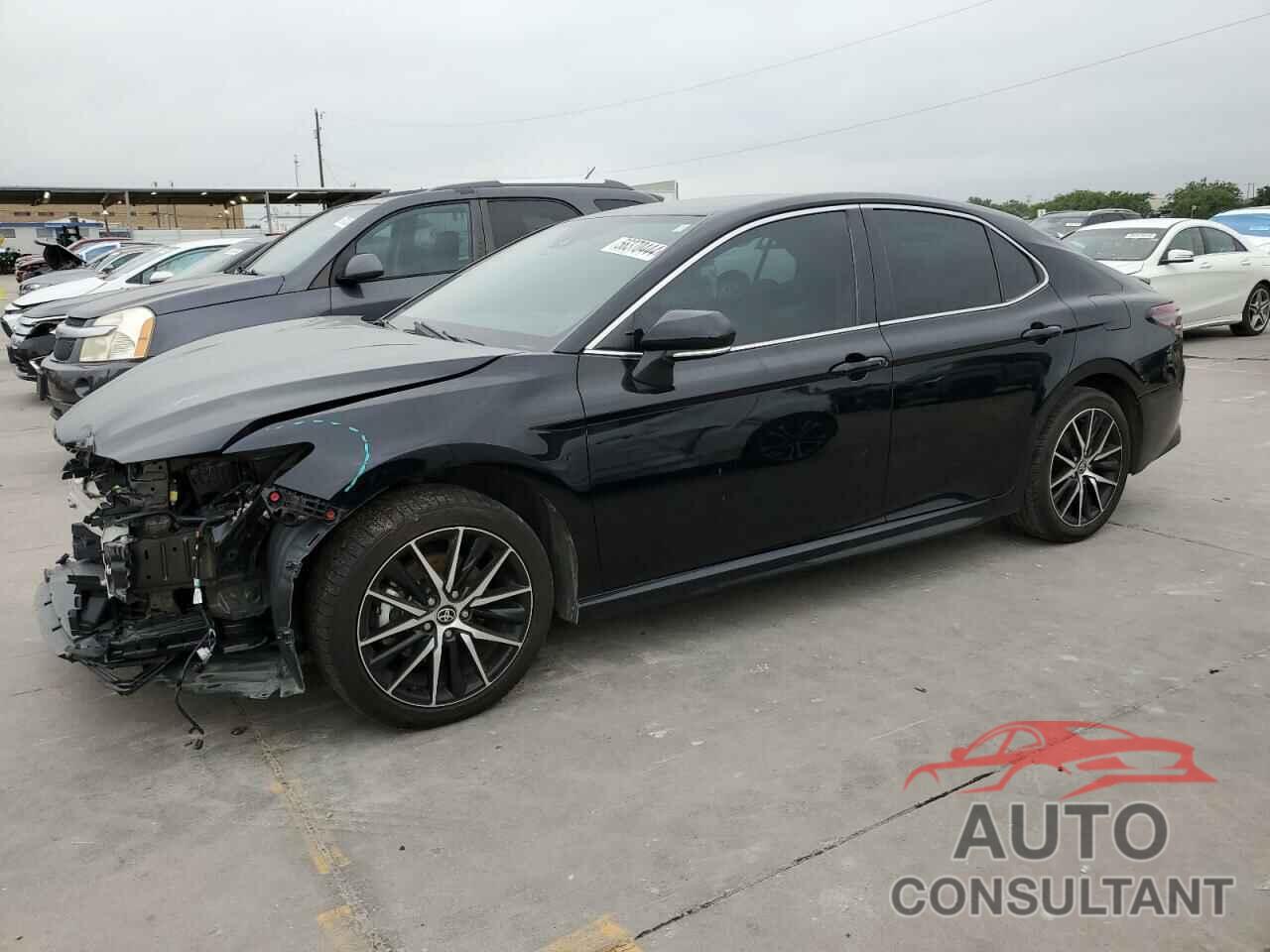 TOYOTA CAMRY 2022 - 4T1G11AK6NU714311