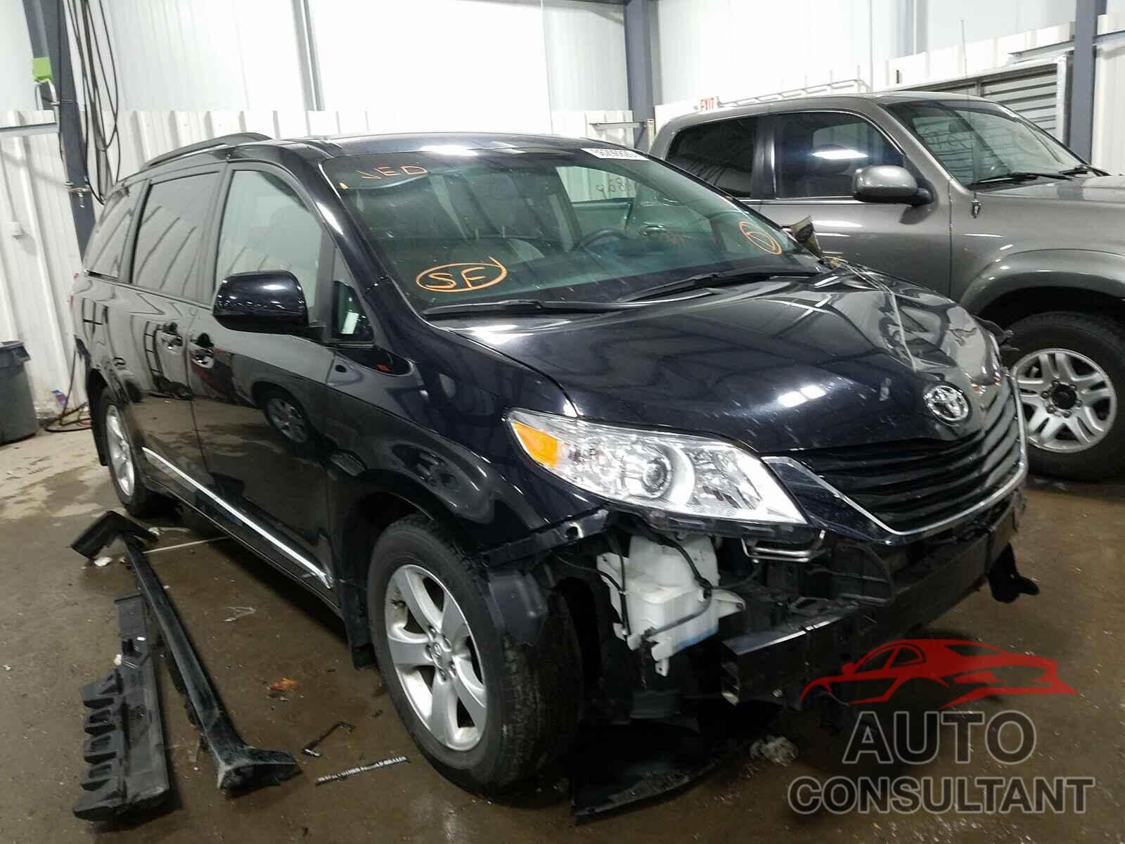 TOYOTA SIENNA 2017 - 5TDKZ3DC2HS793525