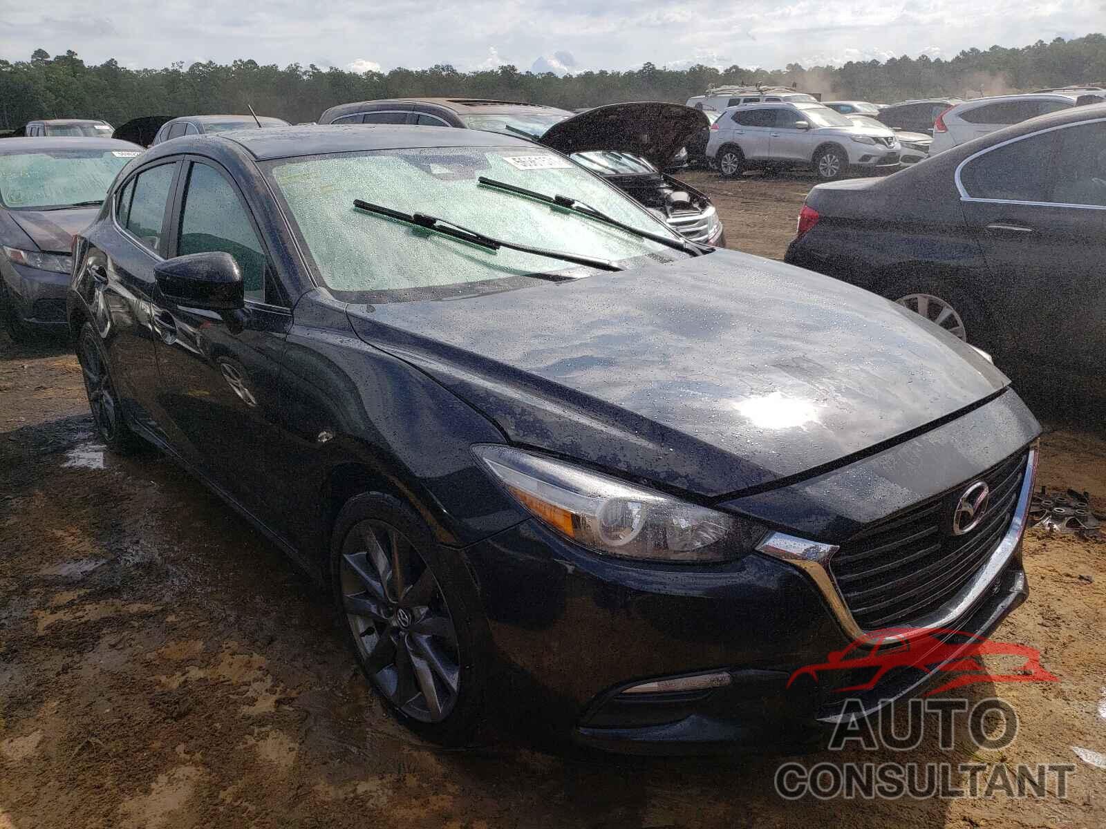 MAZDA 3 2018 - 3MZBN1L32JM184245