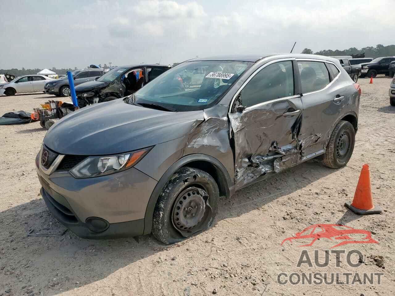 NISSAN ROGUE 2018 - JN1BJ1CR5JW265083