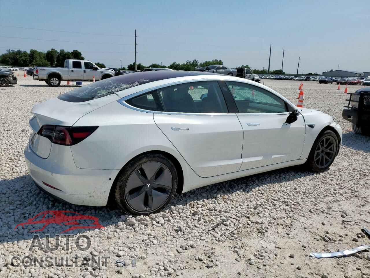 TESLA MODEL 3 2018 - 5YJ3E1EA7JF005740