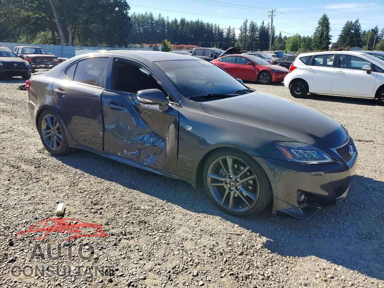 LEXUS IS 2011 - JTHBF5C21B5144419