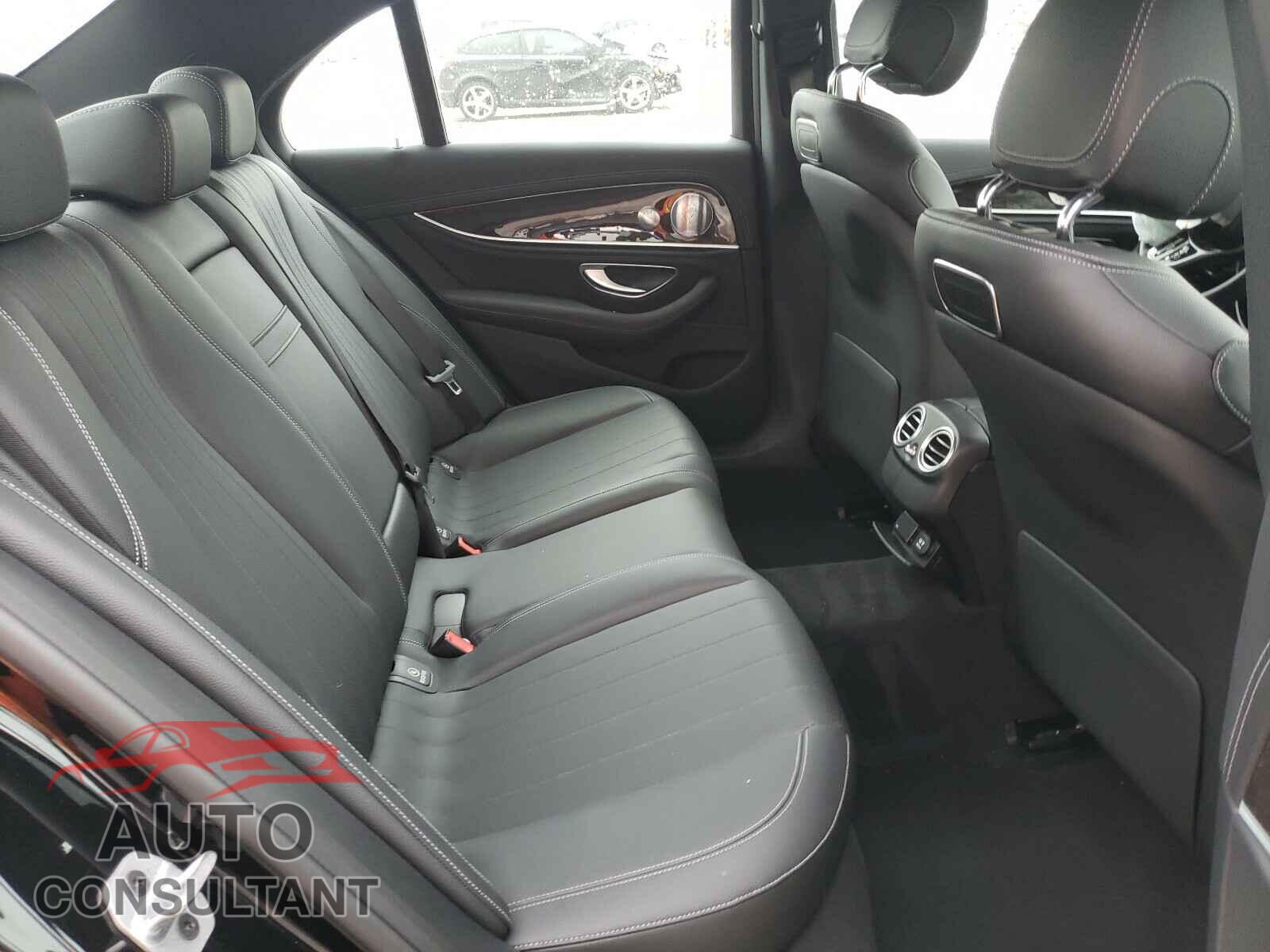 MERCEDES-BENZ E CLASS 2019 - WDDZF4JB9KA628283