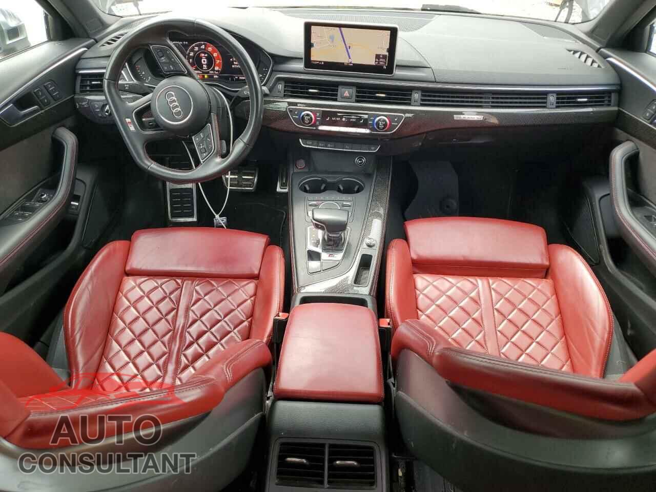 AUDI S4/RS4 2018 - WAUC4AF49JA001755