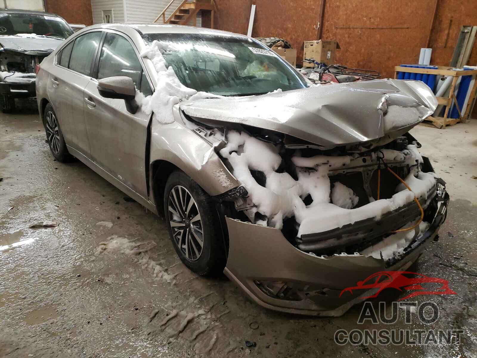 SUBARU LEGACY 2018 - 4S3BNAF65J3035466