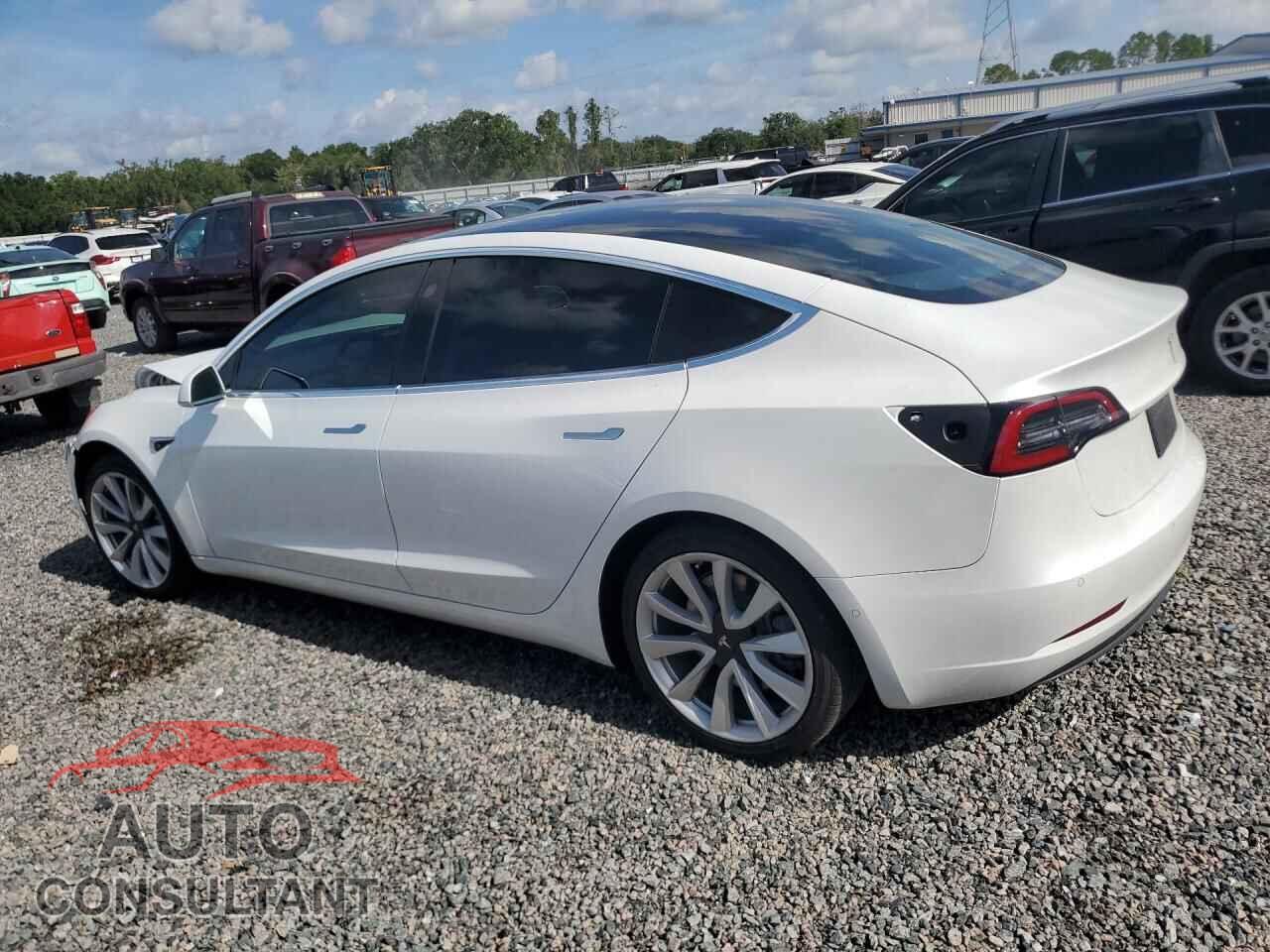 TESLA MODEL 3 2020 - 5YJ3E1EBXLF795644