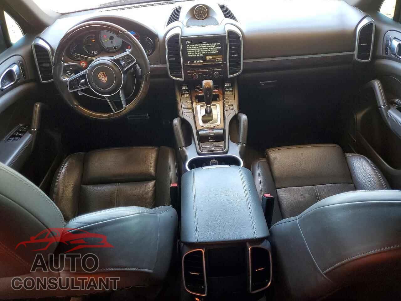 PORSCHE CAYENNE 2015 - WP1AE2A27FLA51504