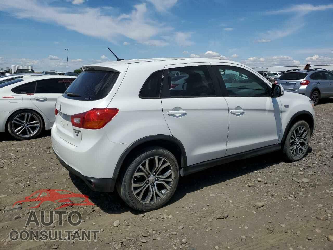 MITSUBISHI OUTLANDER 2016 - JA4AR3AW1GZ044765