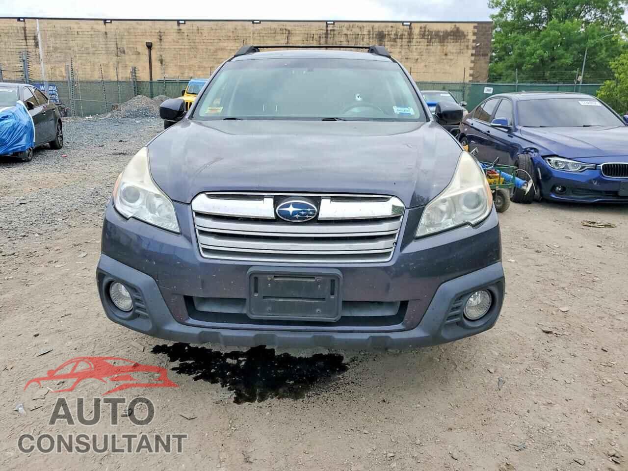 SUBARU OUTBACK 2013 - 4S4BRBCC5D3255601