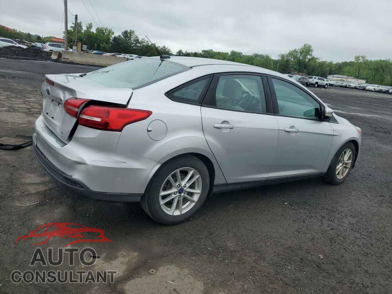 FORD FOCUS 2016 - 1FADP3F28GL240399