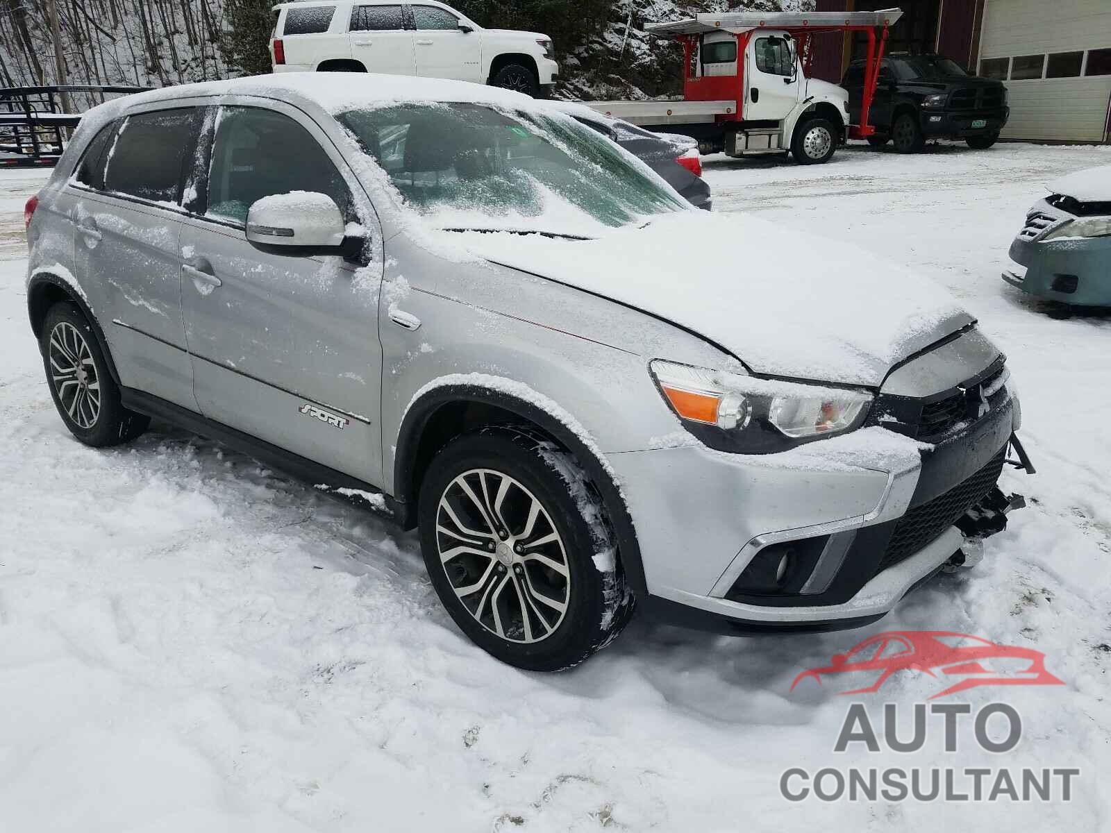 MITSUBISHI OUTLANDER 2018 - JA4AR3AW9JU001795