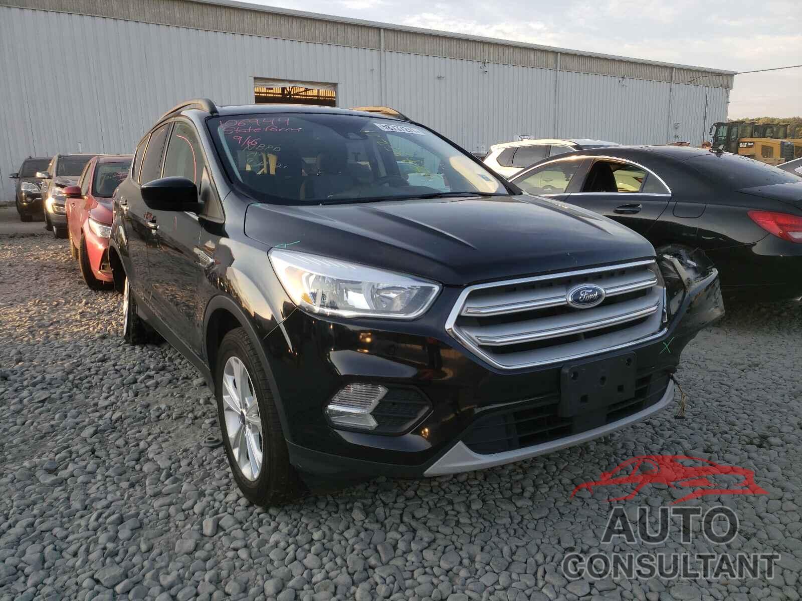 FORD ESCAPE 2018 - 1FMCU9GD7JUB16932