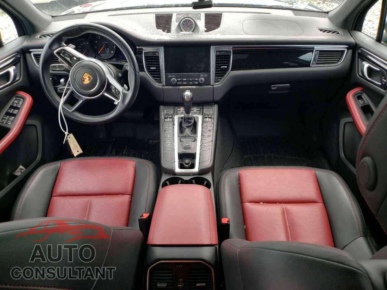 PORSCHE MACAN 2018 - WP1AA2A55JLB20429