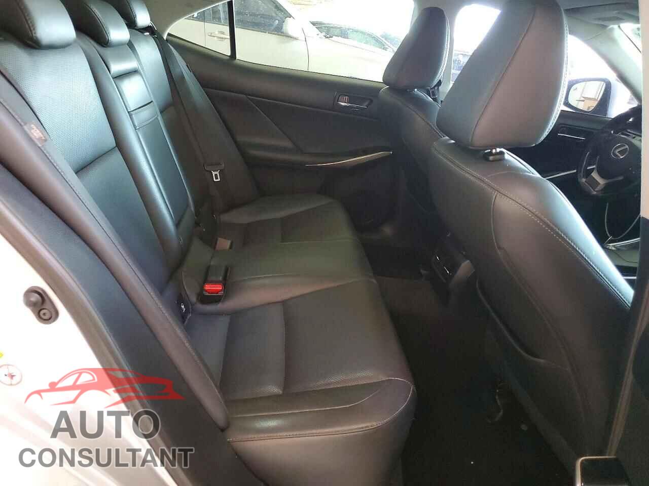 LEXUS IS 2015 - JTHBF1D25F5065669