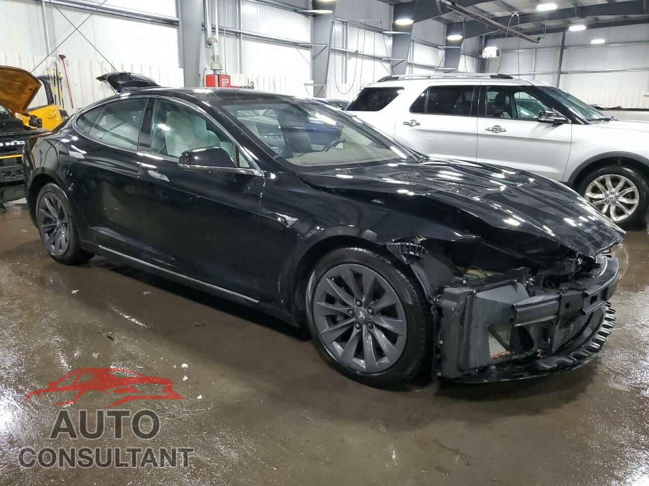TESLA MODEL S 2019 - 5YJSA1E25KF310915